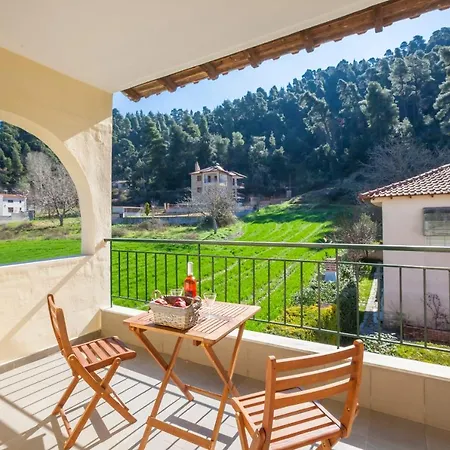 1000 Pine Trees Maisonette *